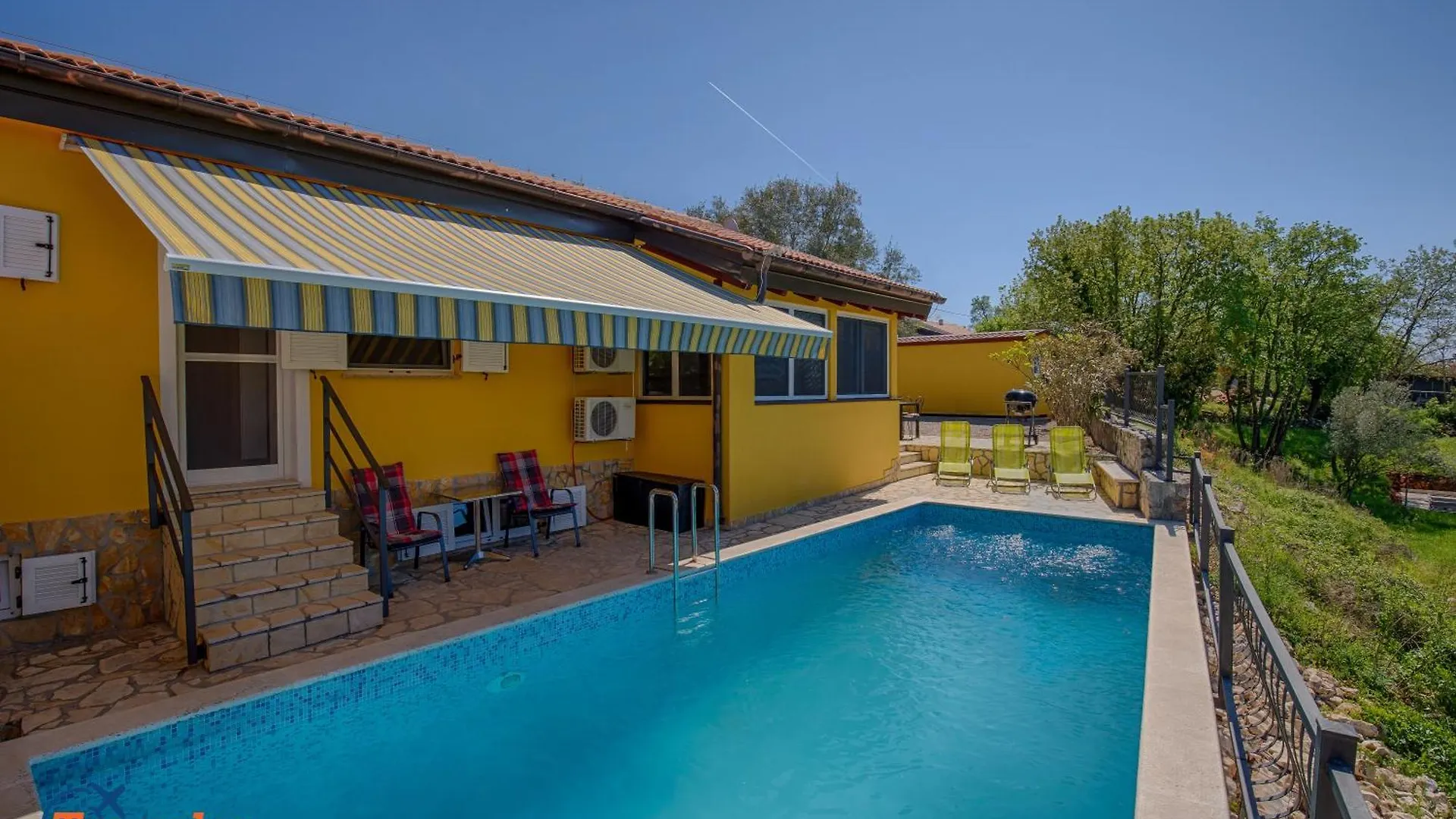 Romantic Villetta With Pool, Large Garden With Olive Trees Near The Beach - By Traveler Tourist Agency Krk - Id 2202 Skrbcici Croatia